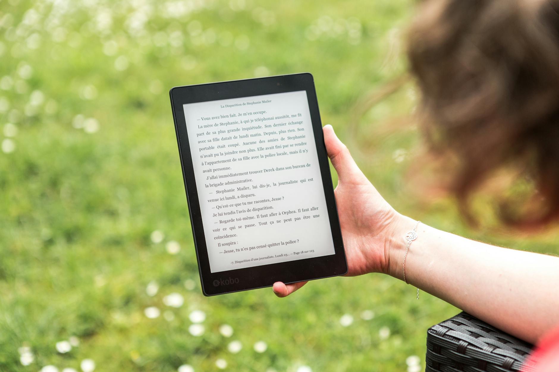 découvrez pourquoi le kindle paperwhite est introuvable actuellement. explorez les causes possibles de cette pénurie et les alternatives disponibles pour profiter de votre lecture numérique.