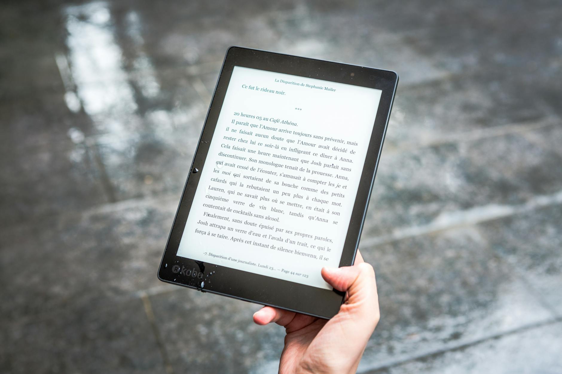 découvrez la tablette fire, un dispositif performant et abordable parfait pour les divertissements, la lecture et la navigation sur internet. profitez de ses fonctionnalités intuitives, de son accès à des milliers d'applications et de son autonomie prolongée pour une expérience enrichissante.