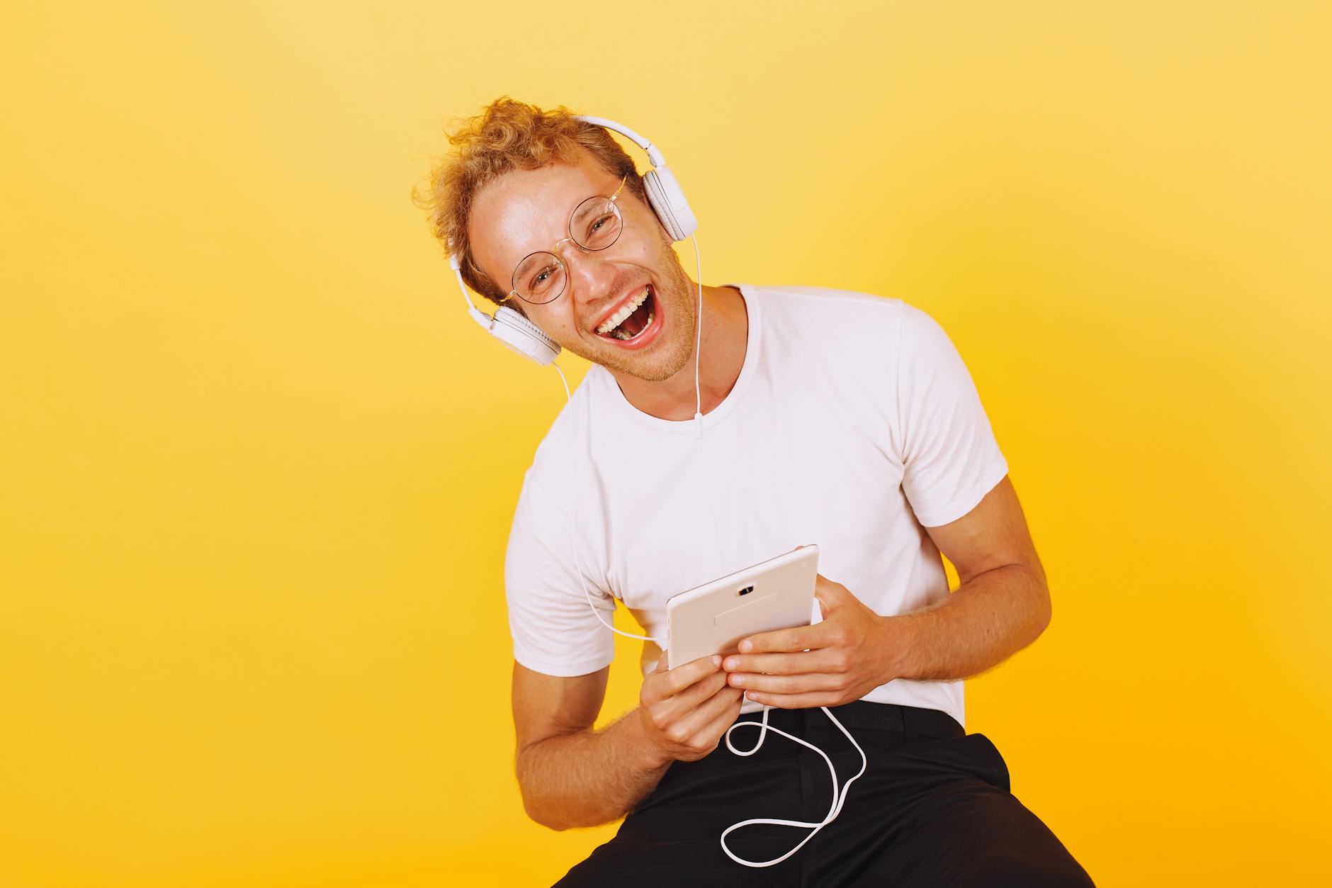 découvrez les tarifs d'amazon music et explorez les différentes options d'abonnement pour accéder à des millions de chansons. comparez les plans, les avantages et choisissez celui qui vous convient le mieux pour profiter de votre musique préférée en streaming.