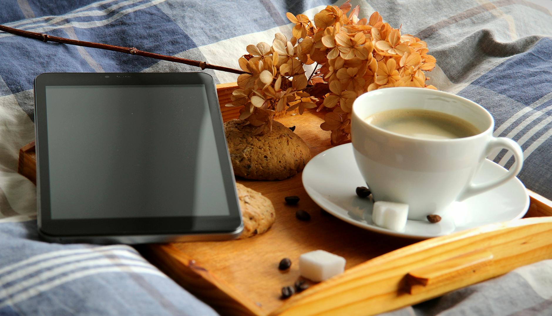 découvrez les nouveautés et améliorations apportées par la mise à jour firmware 4.0 pour votre onyx boox. optimisez les performances de votre appareil et profitez de nouvelles fonctionnalités pour une expérience de lecture améliorée.