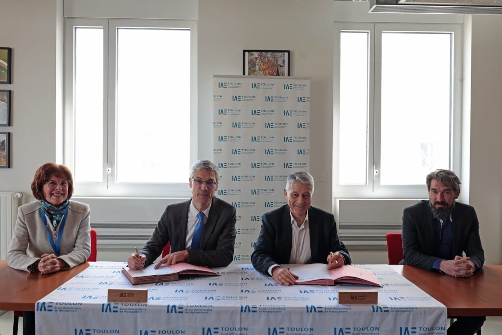 découvrez les avantages des partenariats universitaires : collaboration académique, échanges d'expertise, et opportunités de recherche innovantes pour optimiser l'éducation et l'innovation.