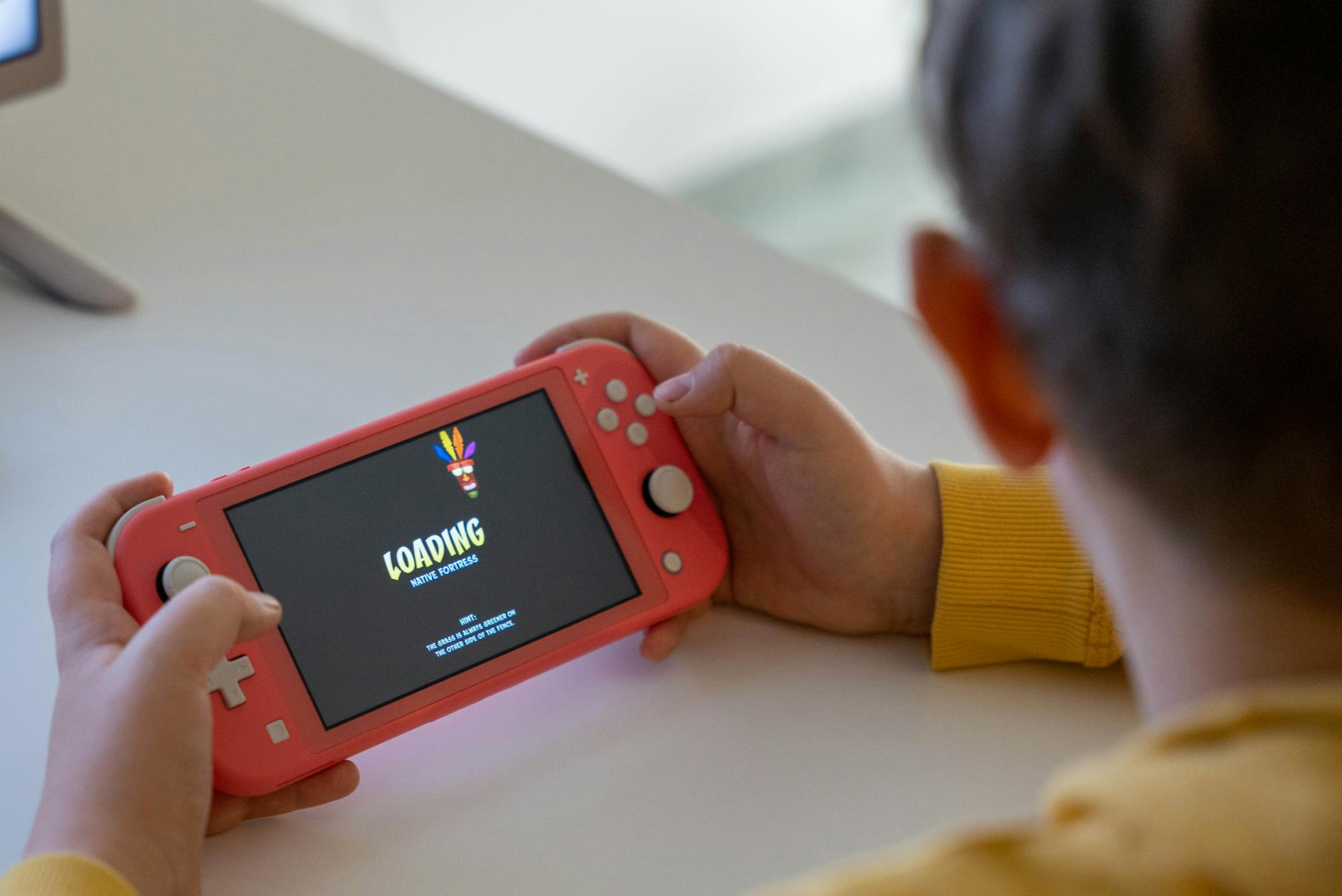 découvrez ink console, l'innovante e-reader et console hybride qui allie lecture numérique et jeux vidéo. profitez d'une expérience unique avec un écran de haute qualité, des fonctionnalités avancées et un large éventail de contenus. transformez votre façon de lire et de jouer avec ink console!