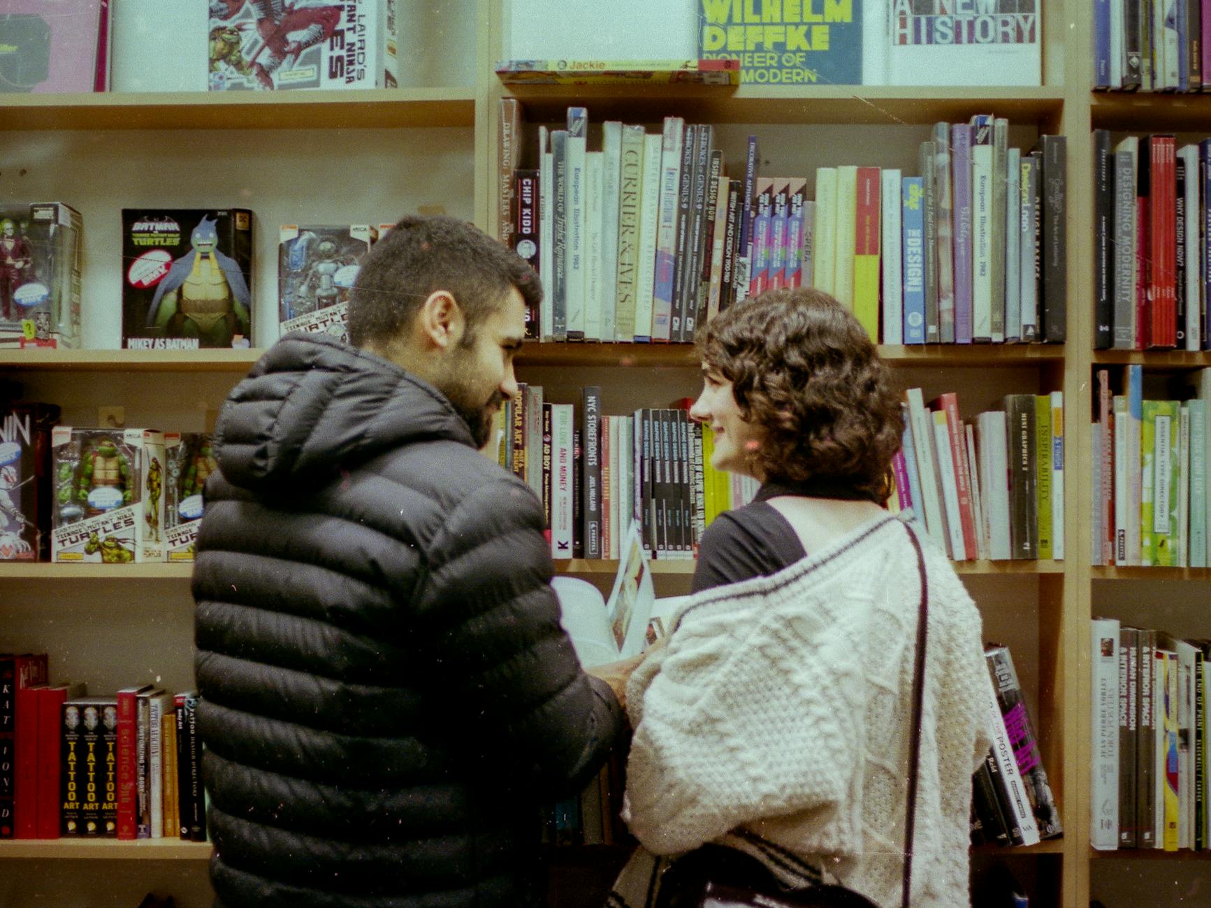 découvrez les dernières nouvelles concernant la célèbre librairie wh smith qui change de propriétaire. quelles implications pour les clients et l'avenir de cette institutionelle ? plongez dans les détails de cette transition importante.