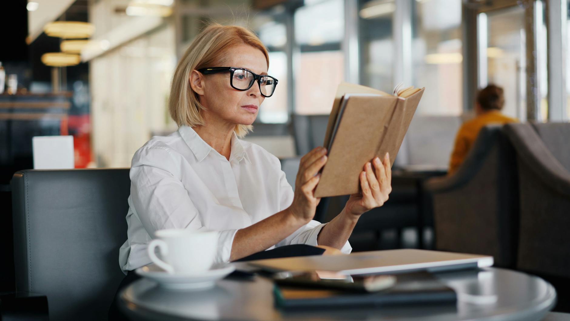 découvrez notre sélection des meilleurs e-readers couleur de 2025. explorez les fonctionnalités innovantes, la qualité d'affichage et l'autonomie de ces appareils, parfaits pour tous les passionnés de lecture à la recherche d'une expérience immersive.