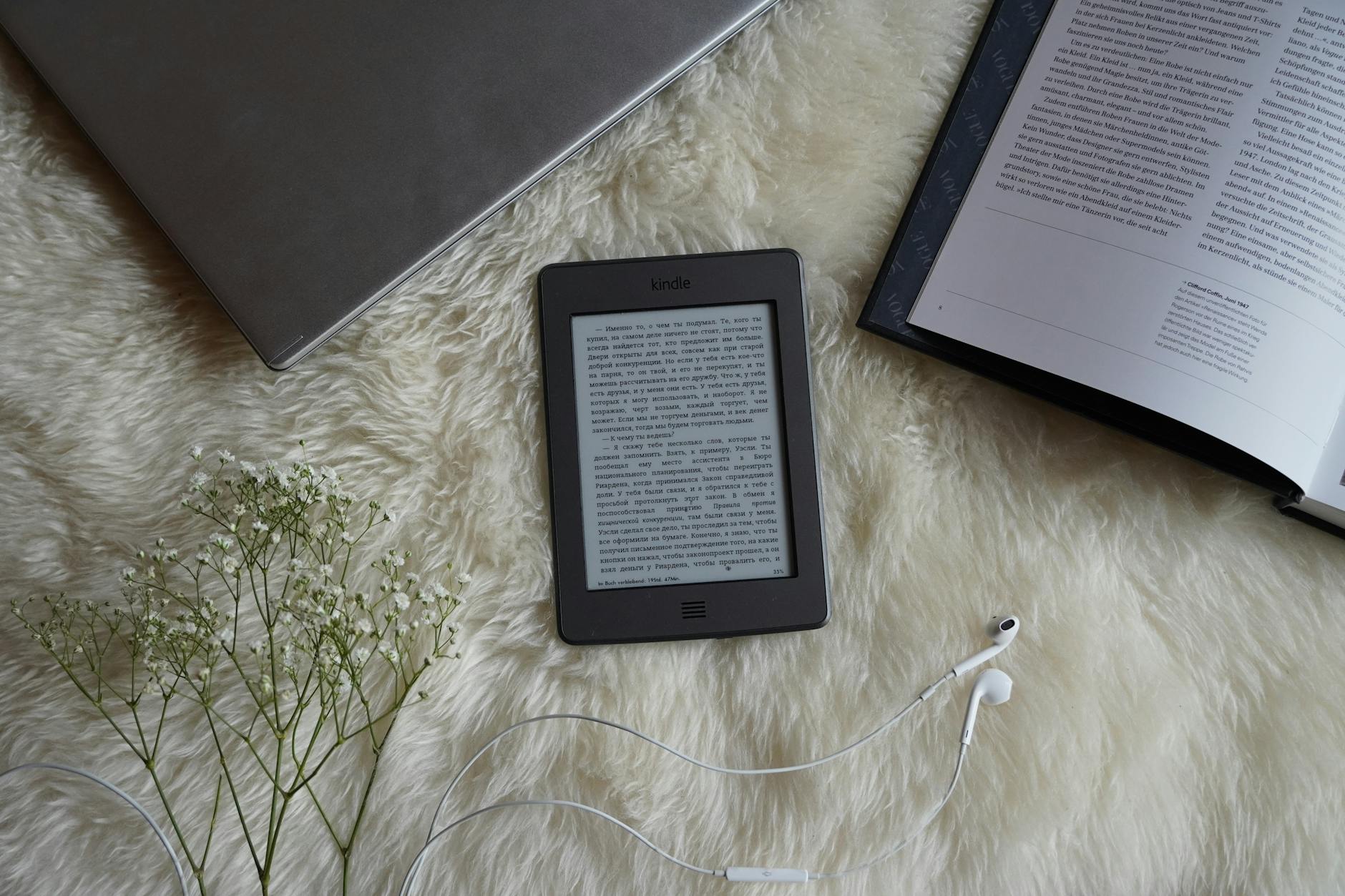découvrez les meilleures alternatives au kindle en 2025. comparez les tablettes et liseuses qui offrent des fonctionnalités innovantes, une lecture agréable et une large sélection de livres, pour une expérience de lecture inégalée.